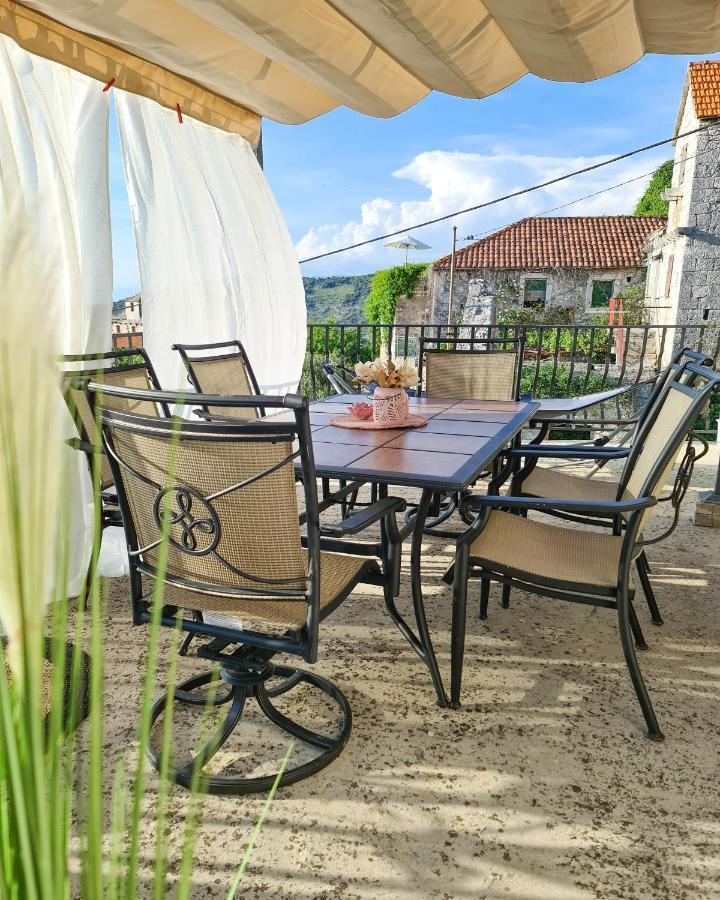Apartament Kaya House Nerezisca